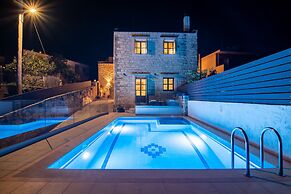 Alexandros Villa