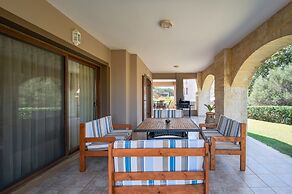 Iris Villa