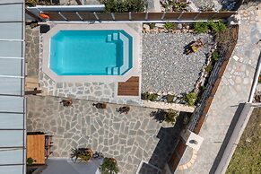 Cosmakis Villa
