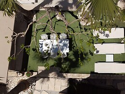 Foothills Blue Villa
