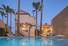 Foothills Blue Villa