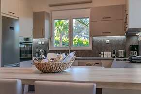 Kipo Paradiso Spa Yoga & Gym resort Villa