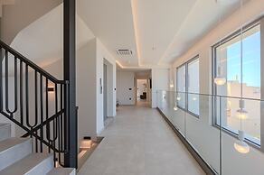 ArtCotel Luxury Villa