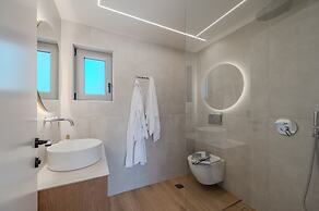 ArtCotel Luxury Villa