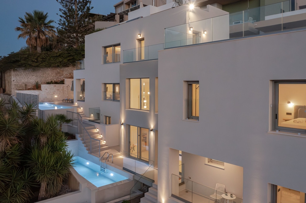 ArtCotel Luxury Villa