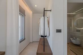 ArtCotel Luxury Villa