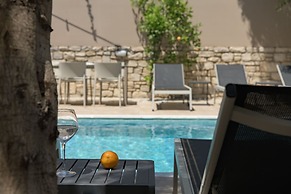 Foothills Tangerine Villa