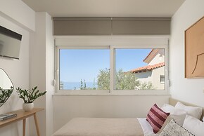 Foothills Turquoise Villa