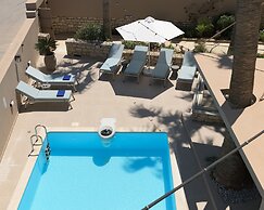 Foothills Turquoise Villa