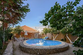 Seafalios Villa