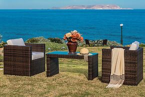 Aphrodite beachfront villa