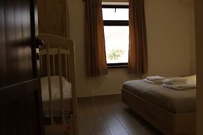 Artanish beach resort