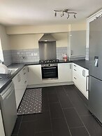 Cleeve Road House