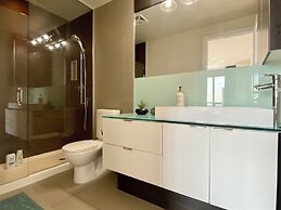 Peaceful Retreat in Downtown