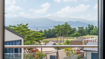 Chuncheon Motomoto Pool Villa