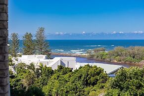 Creekside Coastal Escape on Hungerford