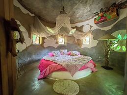 Clay House Chiang Mai By Alphatel