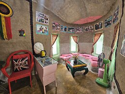 Clay House Chiang Mai By Alphatel