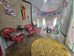 Clay House Chiang Mai By Alphatel