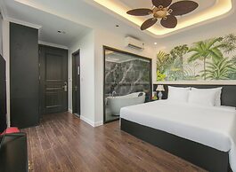 Royal Hotel - Vinhomes Ocean Park 3