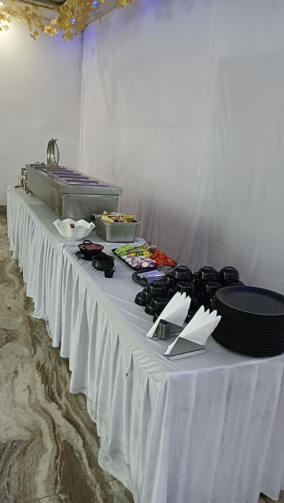 HOTEL VIJAYVARGIYA DHANI