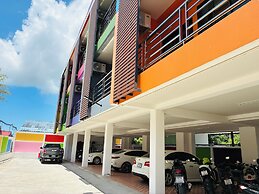 Rainbow Room No.13 Front of Haad Rin