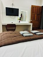 Apartment Wat Sawang Arom 35