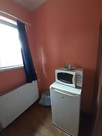 2-Rent Group Hostel Rooms&Apartments TUB19A