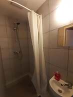 2-Rent Group Hostel Rooms&Apartments TUB19A