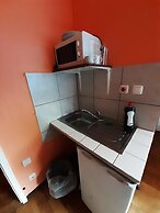 2-Rent Group Hostel Rooms&Apartments TUB19A