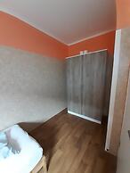 2-Rent Group Hostel Rooms&Apartments TUB19A