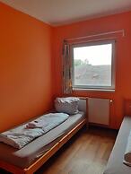2-Rent Group Hostel Rooms&Apartments TUB19A