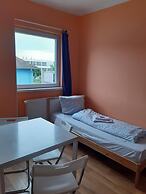 2-Rent Group Hostel Rooms&Apartments TUB19A