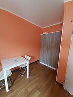 2-Rent Group Hostel Rooms&Apartments TUB19A