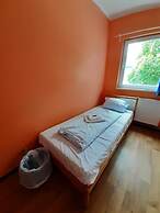 2-Rent Group Hostel Rooms&Apartments TUB19A
