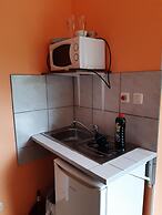 2-Rent Group Hostel Rooms&Apartments TUB19A