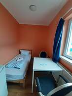 2-Rent Group Hostel Rooms&Apartments TUB19A