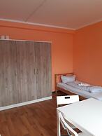 2-Rent Group Hostel Rooms&Apartments TUB19A