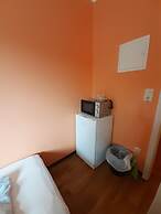 2-Rent Group Hostel Rooms&Apartments TUB19A