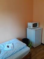 2-Rent Group Hostel Rooms&Apartments TUB19A