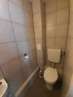2-Rent Group Hostel Rooms&Apartments TUB19A