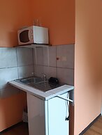 2-Rent Group Hostel Rooms&Apartments TUB19A