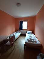 2-Rent Group Hostel Rooms&Apartments TUB19A