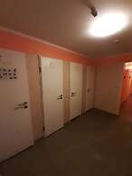 2-Rent Group Hostel Rooms&Apartments TUB19A