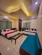 Hotel Paradise Inn