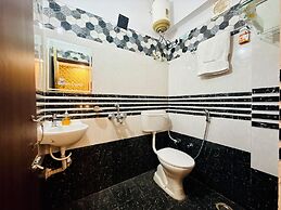 Hotel Golden Crystal