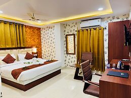 Hotel Golden Crystal
