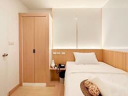 Thrive Hotel