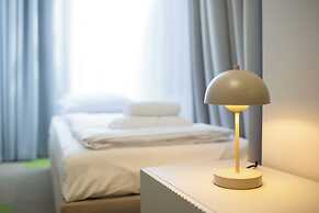 Moon ApartHotel