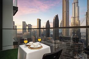 Delujo Stays – Burj Crown Collection
